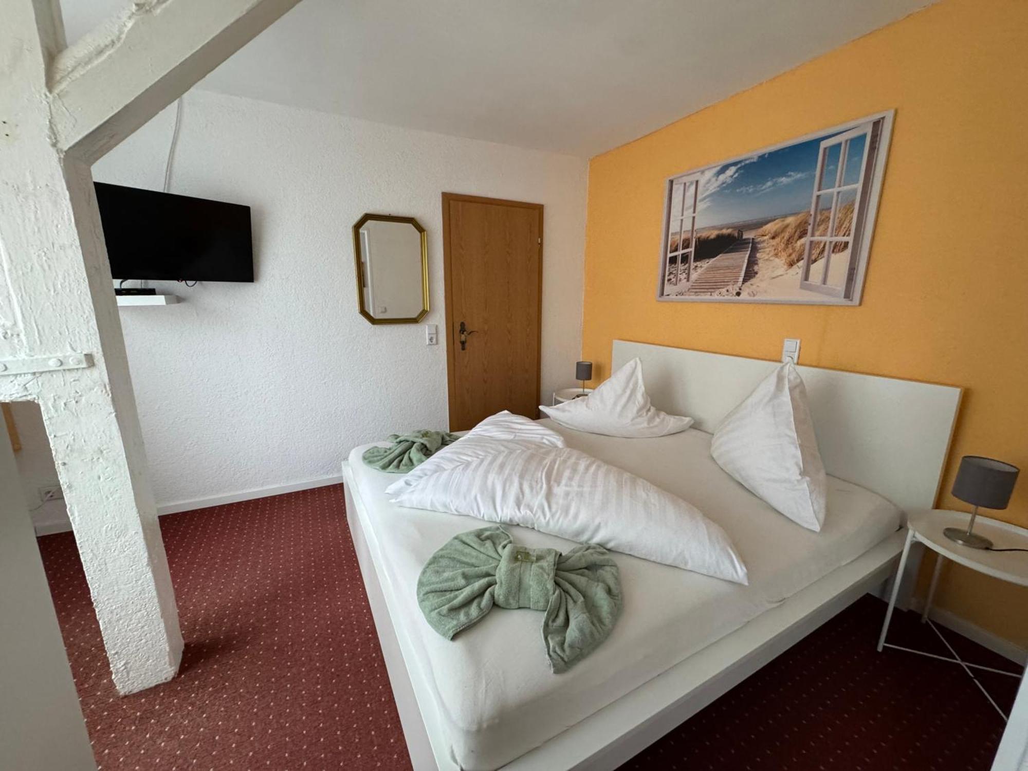 Hotel-Restaurant Christine Lubz Экстерьер фото
