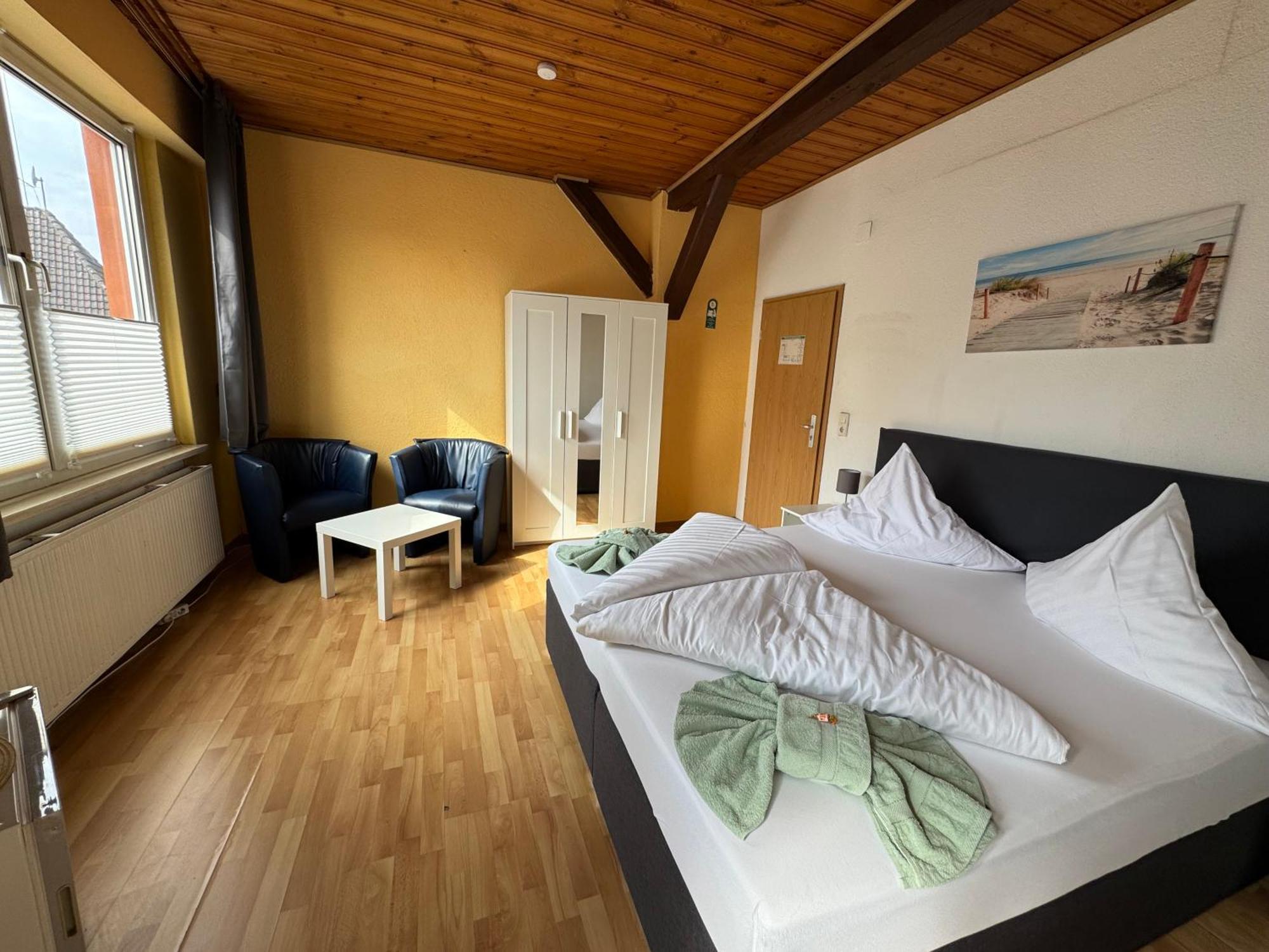 Hotel-Restaurant Christine Lubz Экстерьер фото