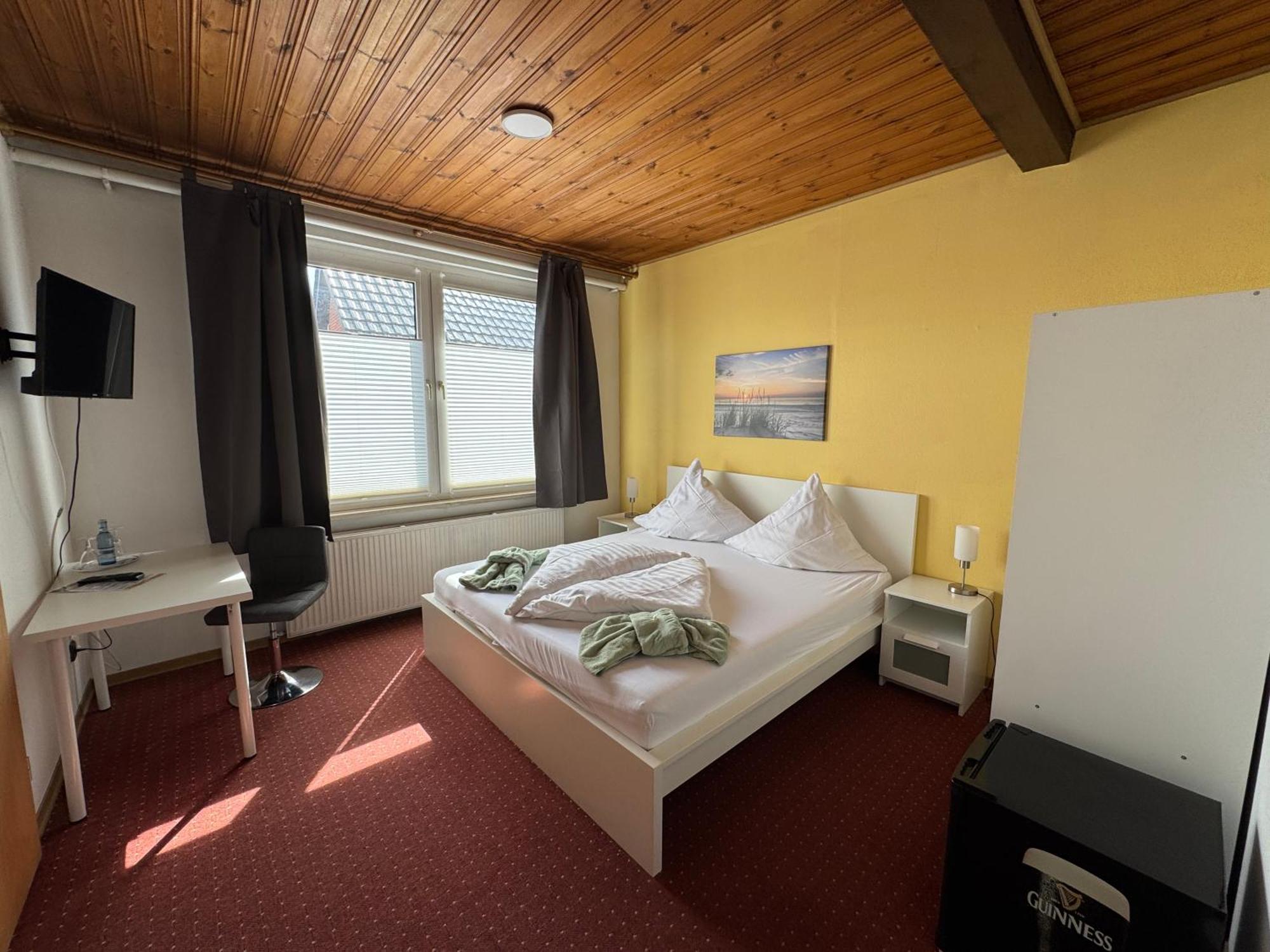 Hotel-Restaurant Christine Lubz Экстерьер фото